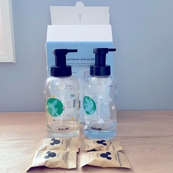 Blueland Disney Foaming Hand Soap Dispenser/Tablets Donald & Daisy - Picture 3 of 5